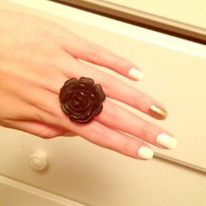 Anna Sui black rose ring
