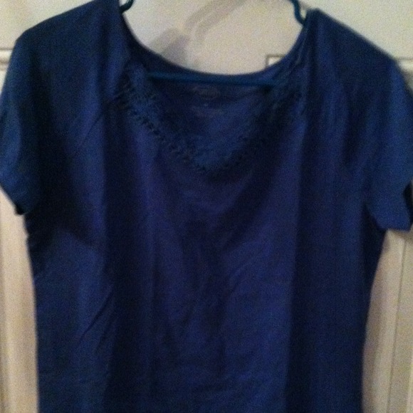 Blue lace tee Talbots size M
