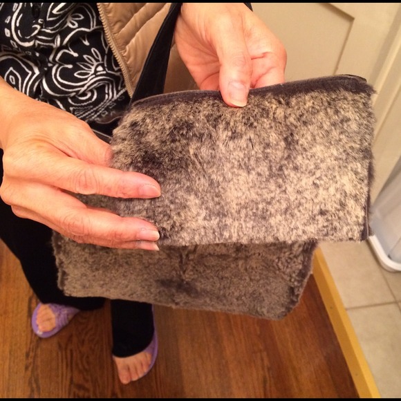 Authentic Chanel CC hand tote lapin fur vintage - Picture 3 of 4