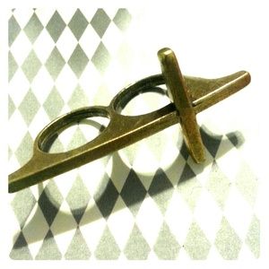 Brandy Melville Cross Rings