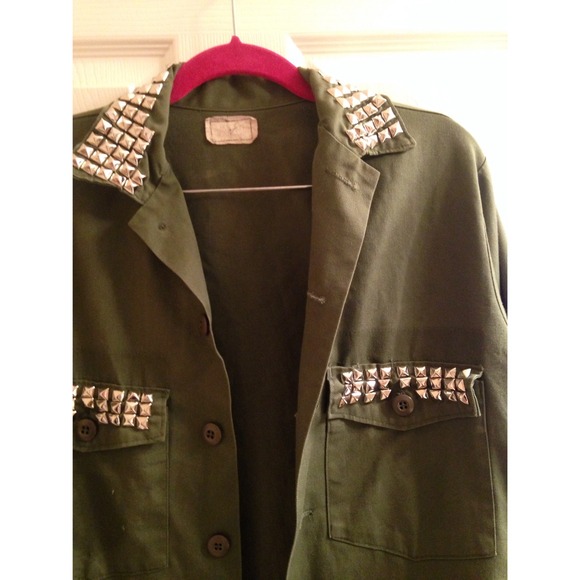 🔴SOLD🔴 - Picture 2 of 3