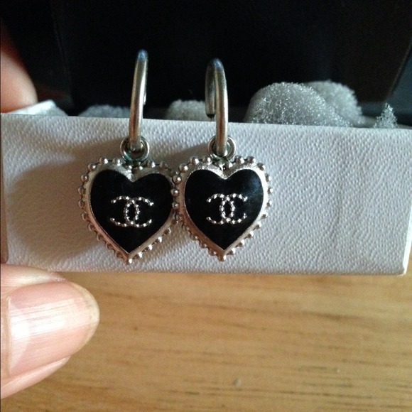 Authentic Chanel Earring