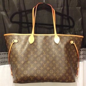 ✨RESERVED✨ for @latinamamamia✨ LV Monogram GM**