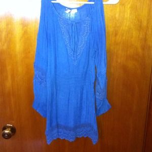 Bohemian gauze cold shoulder tunic