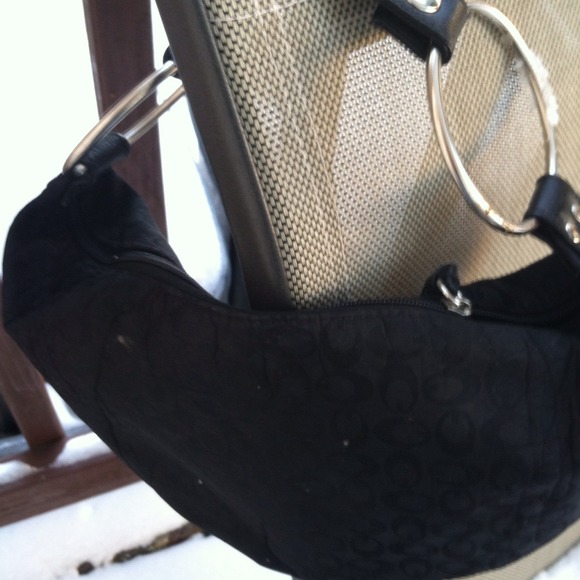 SMALL BLACK TOTE