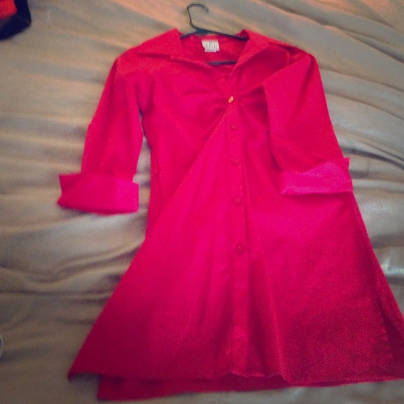 Red - Long length button up with 3/4 sleeves