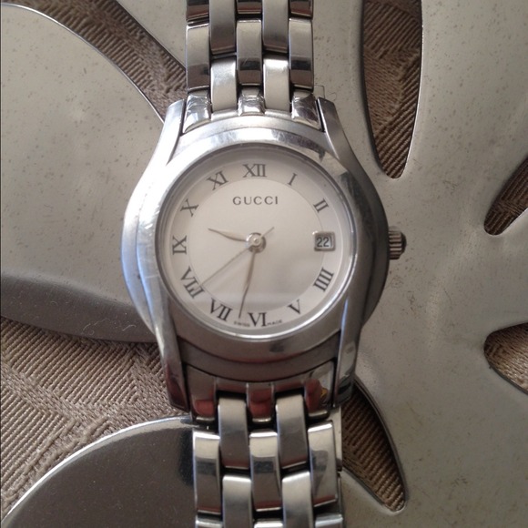 🎉HP🎉Authentic Gucci 5500L Stainless Steel Watch - Picture 6 of 8