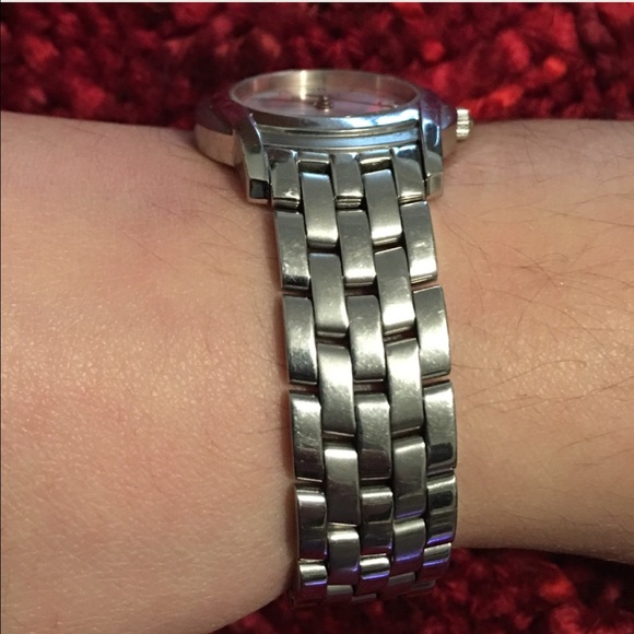 🎉HP🎉Authentic Gucci 5500L Stainless Steel Watch - Picture 3 of 8