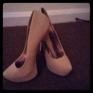 Tan heels