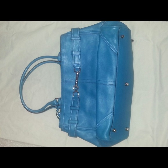 Authentic coach leather purse