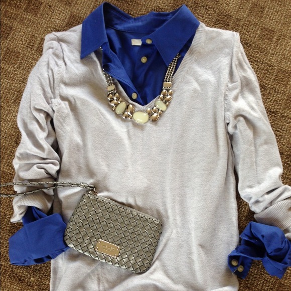 ☀️SALE☀️ Old Navy Button Down - Picture 2 of 3