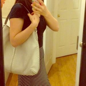 Michael kors creamy leather bag