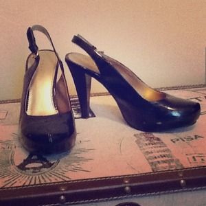 Fiona black sling back heels