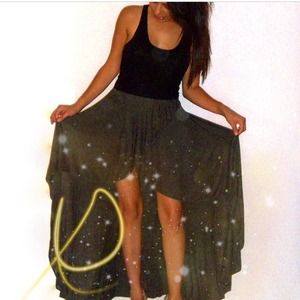 Cute grey hi low skirt