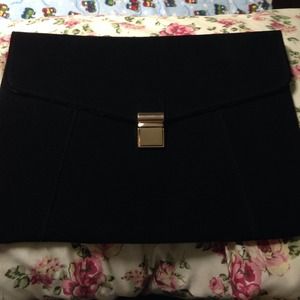 ❌Traded❌NWOT Black Envelope Clutch