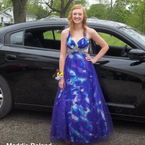 Cut out prom dress