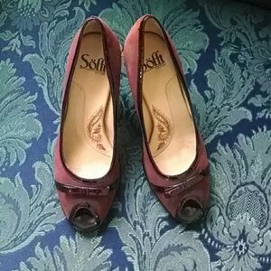 Peep Toe Pumps, Sofft, sz 6, Suede, Maroon