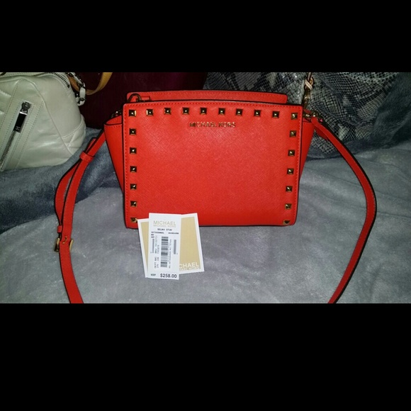 SOLD Authentic Michael kors cross body