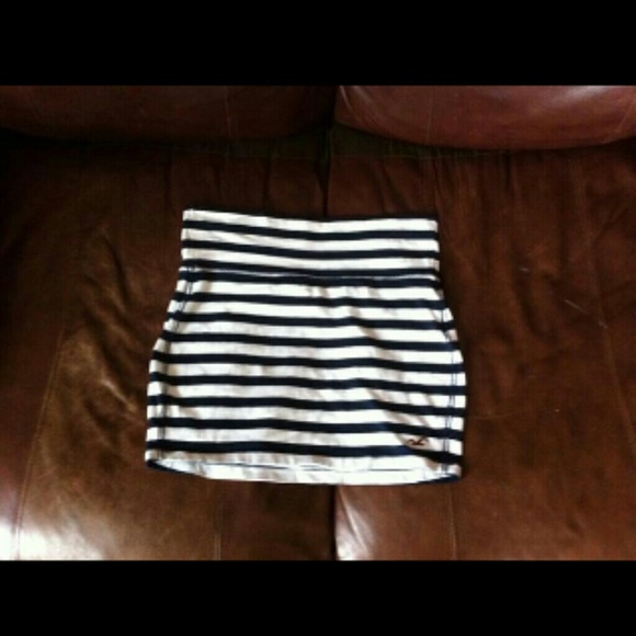 Hollister pencil skirt