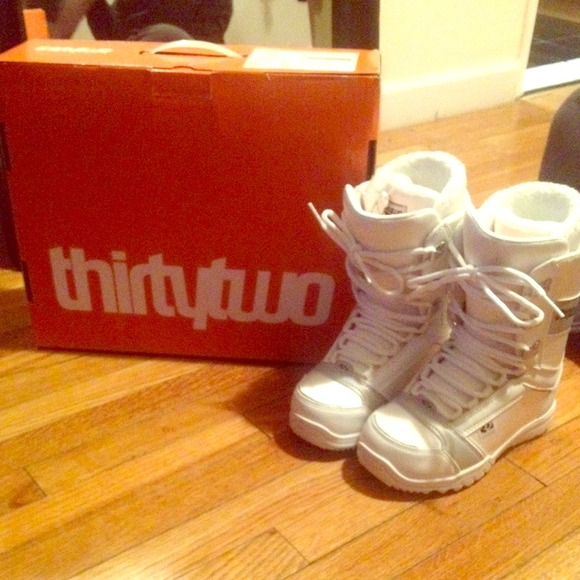 Thirtytwo EXUS SMU Snowboarding Boots