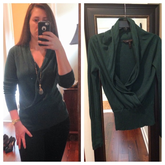 Bcbg hunter green sweater