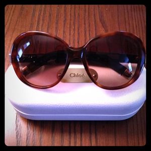 Chloe oversized sunnies