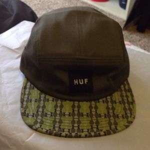 HUF 5 PANEL HAT