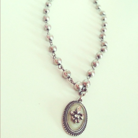 Vintage necklace