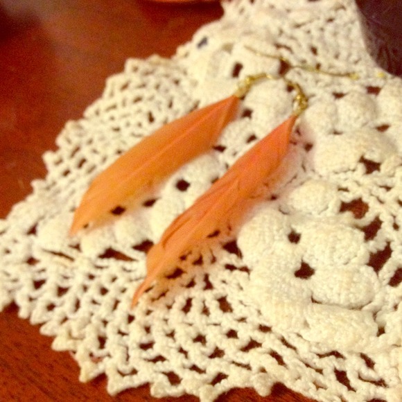 Pink feather earrings