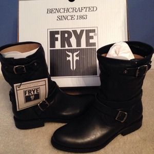 ⛔️SOLD⛔️ 🎉 FRYE women's Jayden Boots