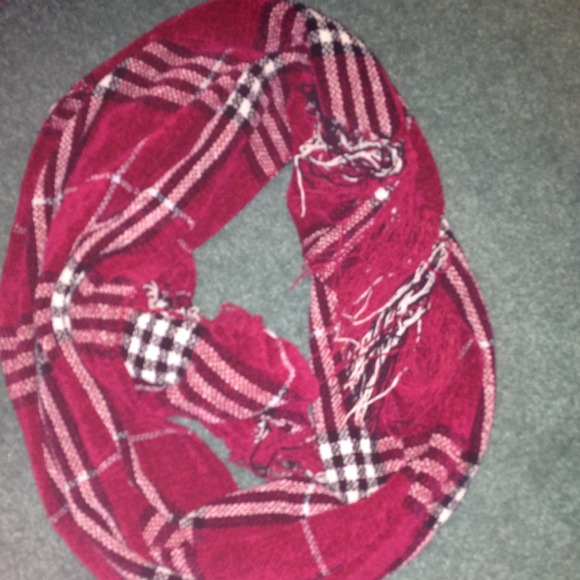 Plaid scarf