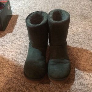 Green uggs!