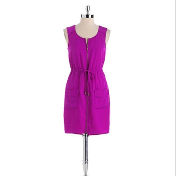 ❌SOLD IN BUNDLE❌Bright purple dress