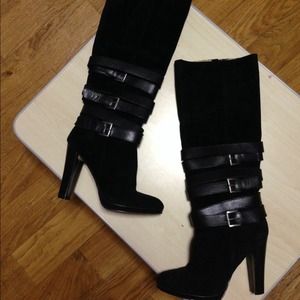 🌺REDUCED!!! Black Nine West suede boots