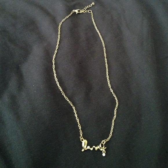 Gold love necklace - Picture 2 of 3