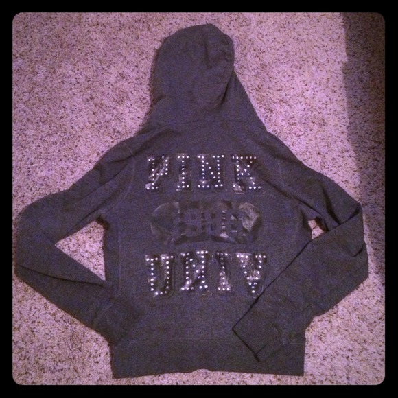 🚫SOLD🚫VS Pink sweatshirt with jewels💕