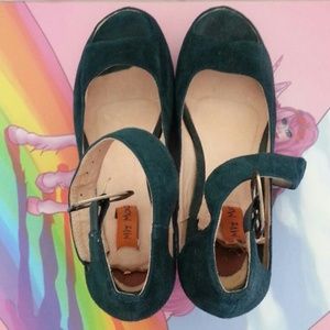 Miz Mooz green suede peeptoe wedges