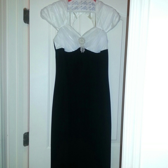 Beautiful Black Dress for Prom or other occassion