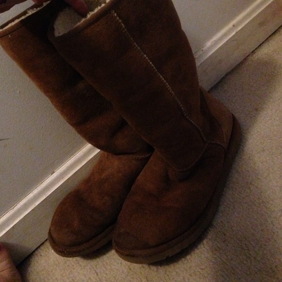Tall Chestnut authentic Ugg Boots