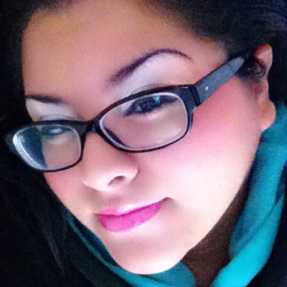 ❤️💄💕Meet Your Seller💕💄❤️ - Picture 1 of 4