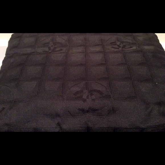 Chanel Nylon Logo Clutch In Black - Picture 3 of 4