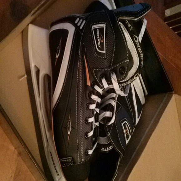 Ice skates - Picture 3 of 4