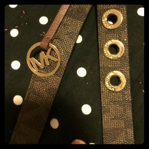 MK belt