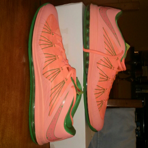 LeBron x10s - Picture 1 of 4