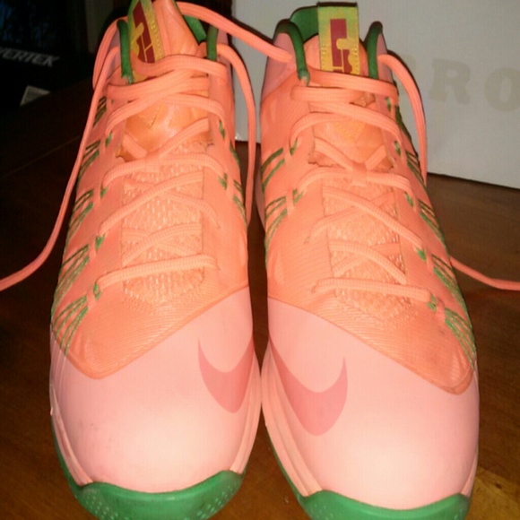 LeBron x10s - Picture 3 of 4