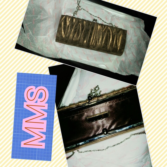 Trendy Rust Clutch