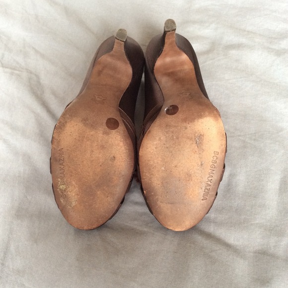 BCBG bow heels - Picture 4 of 5