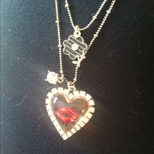 ❌Reserved Betsey Johnson necklace