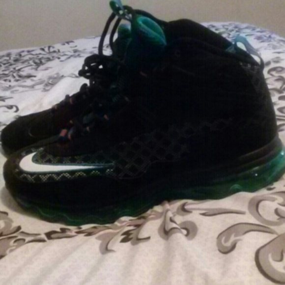 Nike Griffeys - Picture 1 of 3