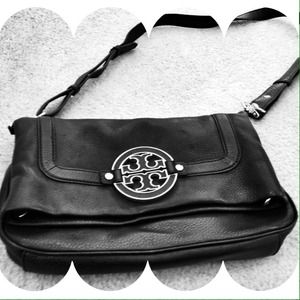 SOLD Tory burch messenger bag